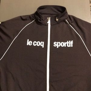 Active style full zip